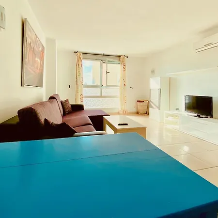 アパート Crisp Modern House